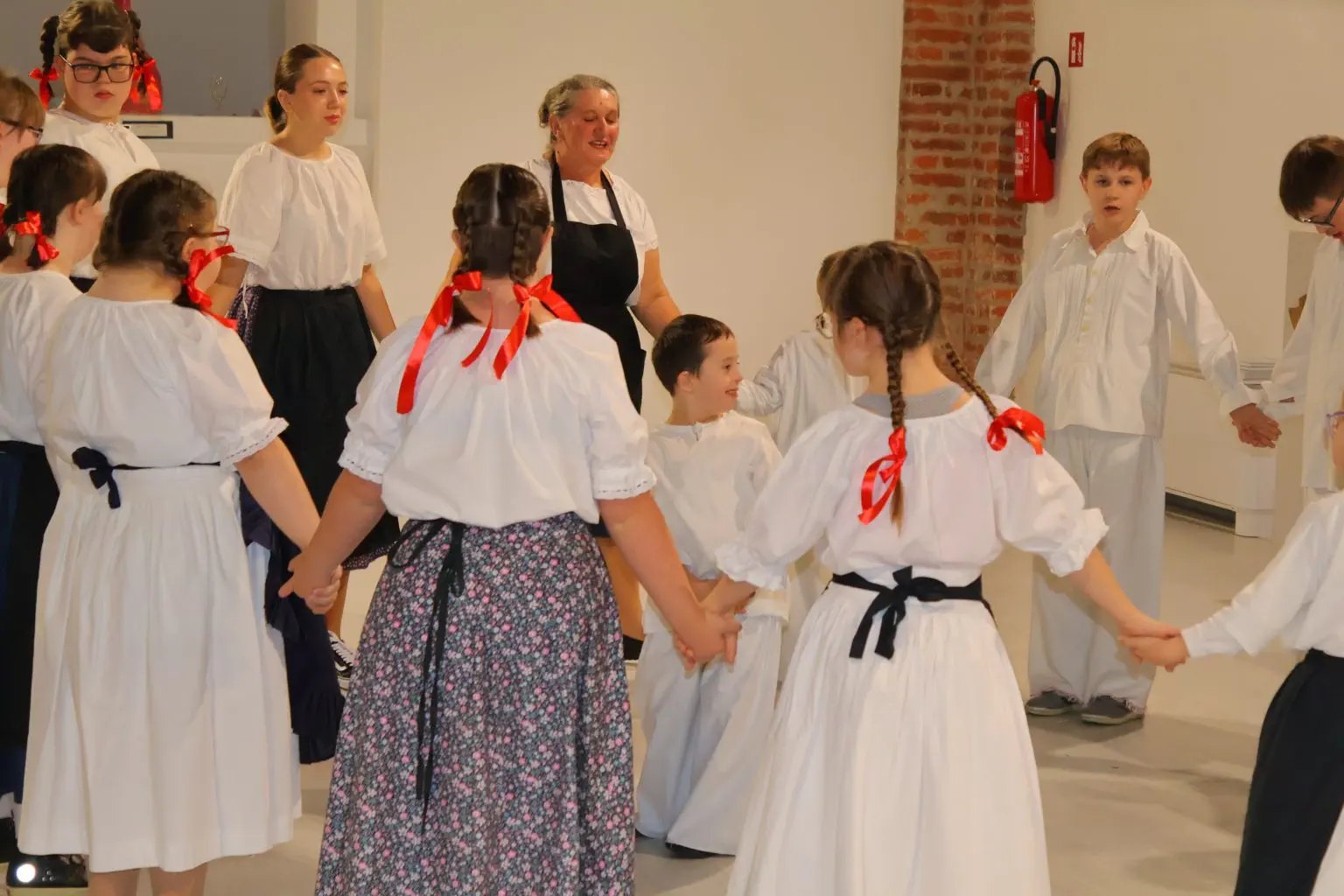 Predstavljen humanitarni kalendar ‘Čuvari malih zvijezda’ Udruge za sindrom Down MŽ (9) Predstavljen humanitarni kalendar ‘Čuvari malih zvijezda’ Udruge za sindrom Down MŽ (9)