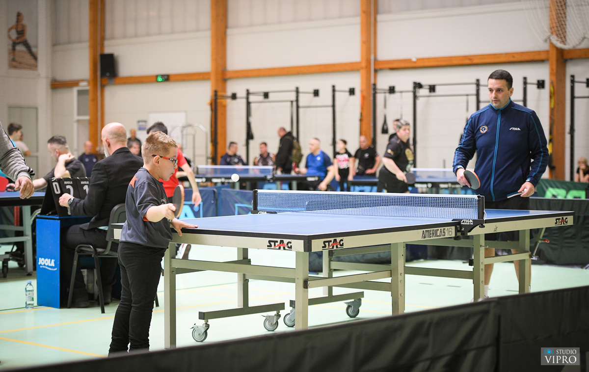 Prelog, Parastolnotenisači (30)