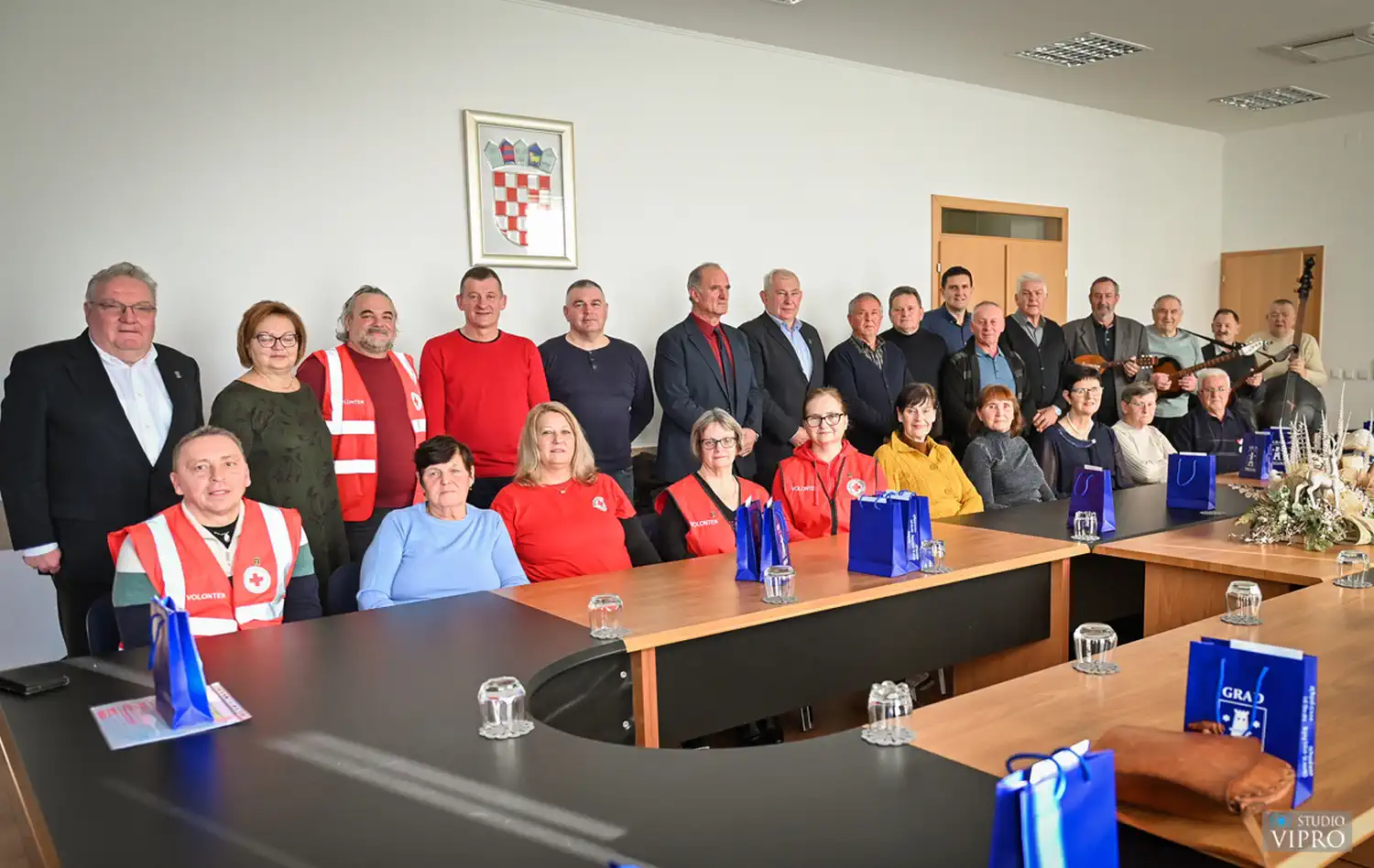 Prelog Prijem za dugogodišnje darivatelje krvi (16) Prelog Prijem za dugogodišnje darivatelje krvi (16)