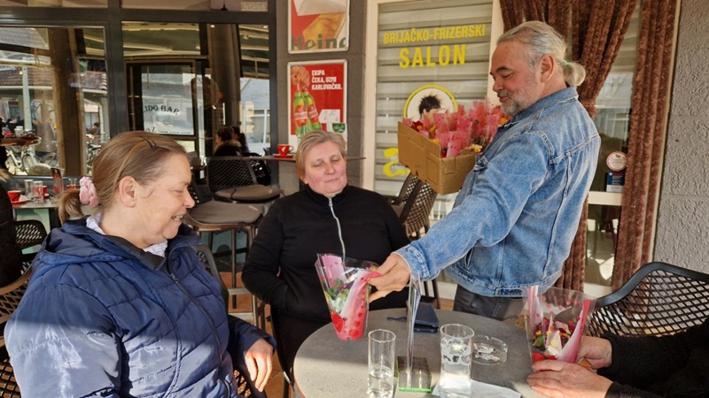 Prelog dan žena (9)