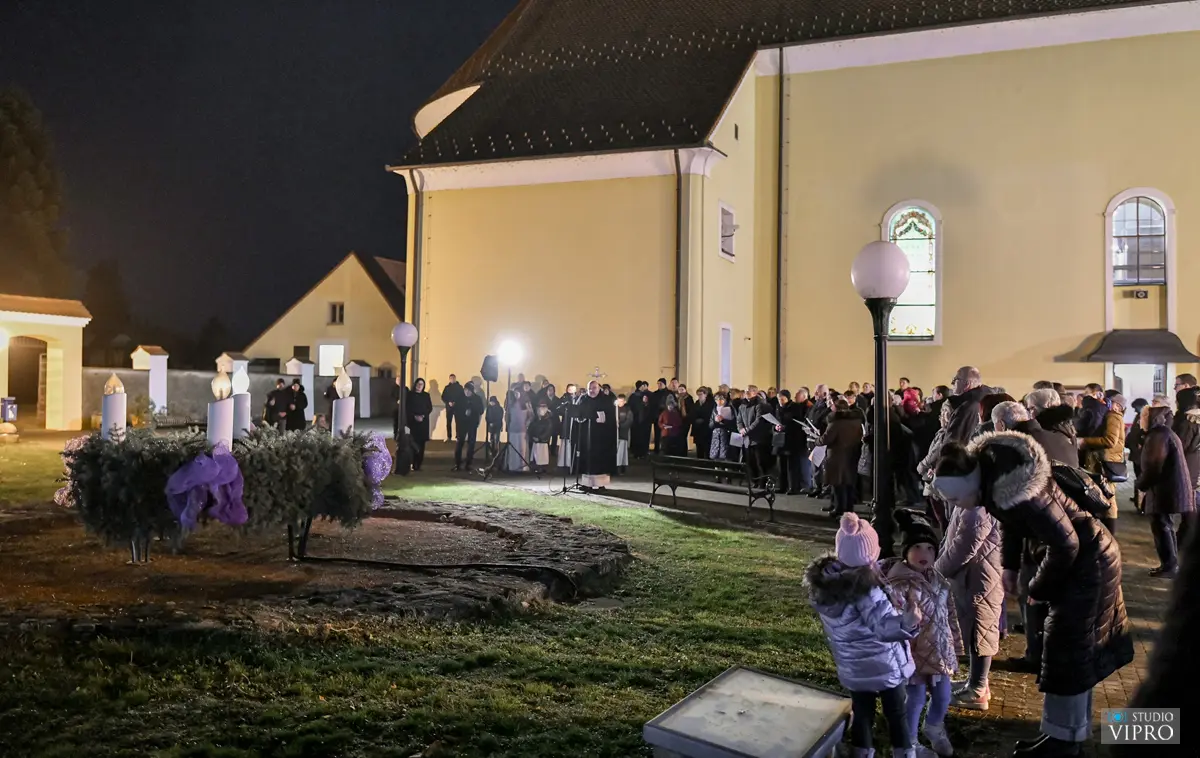 Prelog druga adventska svijeća (15) Prelog druga adventska svijeća (15)