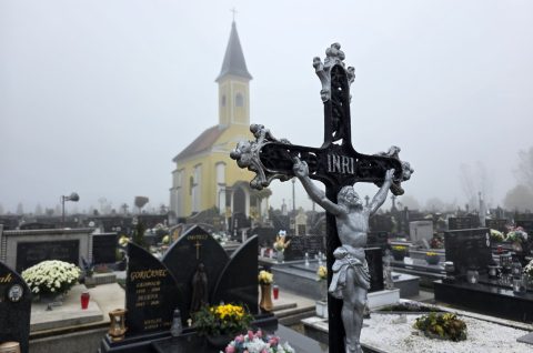 Prelog groblje magla 7 2025