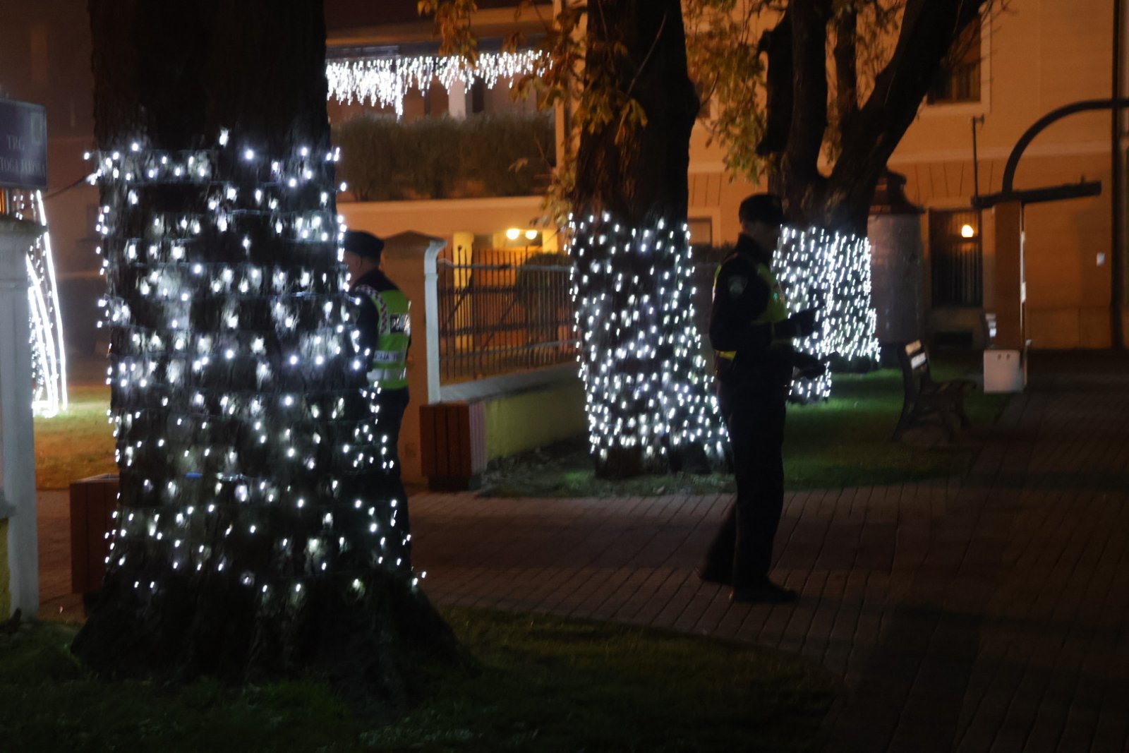 Prelog lampice blagdan osvjetljenje (10) Prelog lampice blagdan osvjetljenje (10)