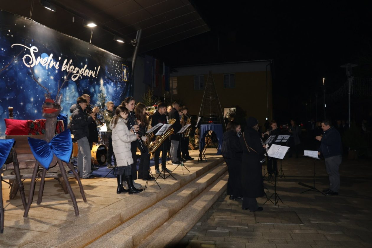 Prelog lampice blagdan osvjetljenje (17)