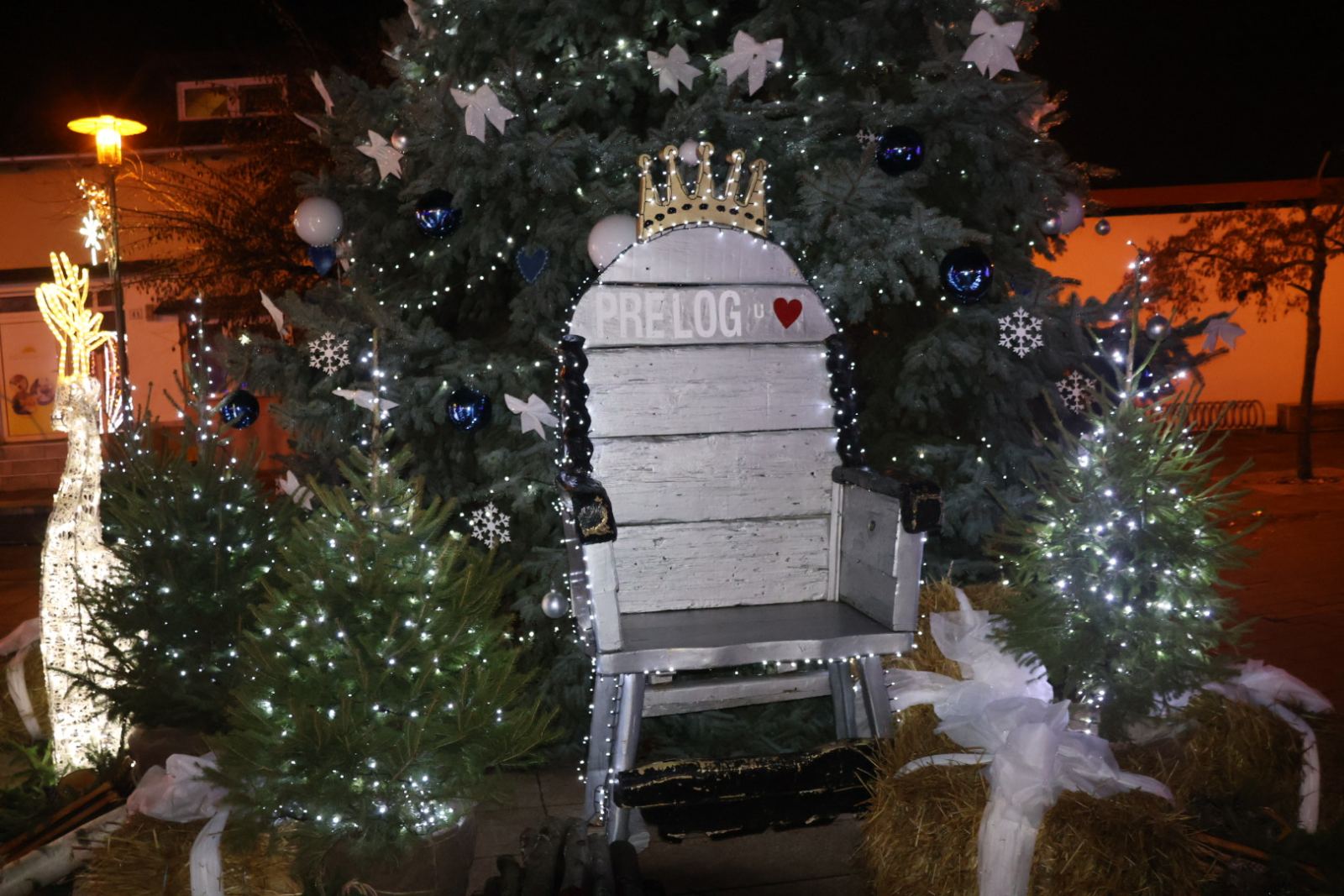 Prelog lampice blagdan osvjetljenje (18) Prelog lampice blagdan osvjetljenje (18)