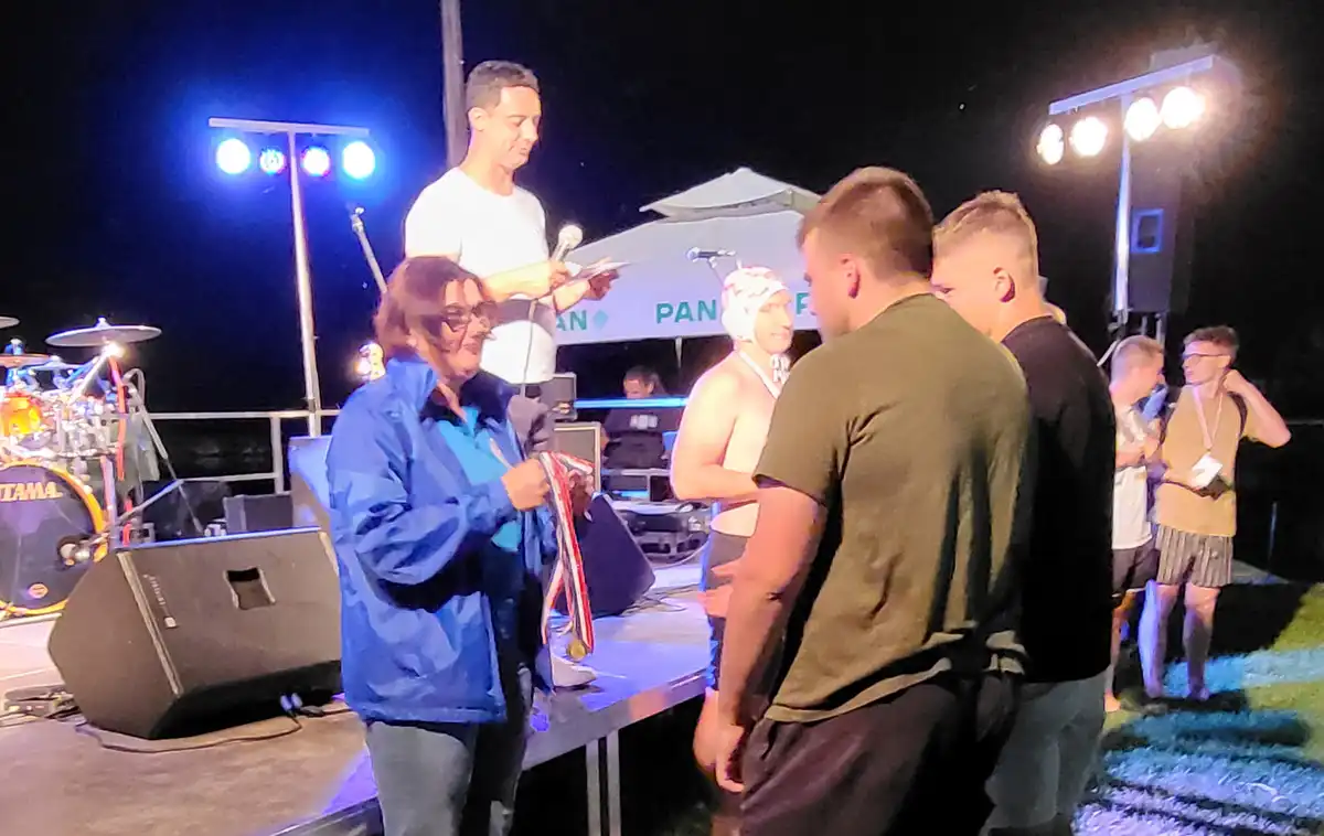 Prelog – odbojka na vodi (25) Prelog – odbojka na vodi (25)