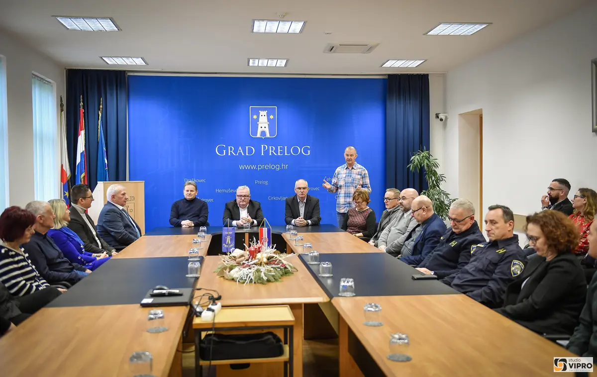 Prelog – predstavnici javnih službi (15)