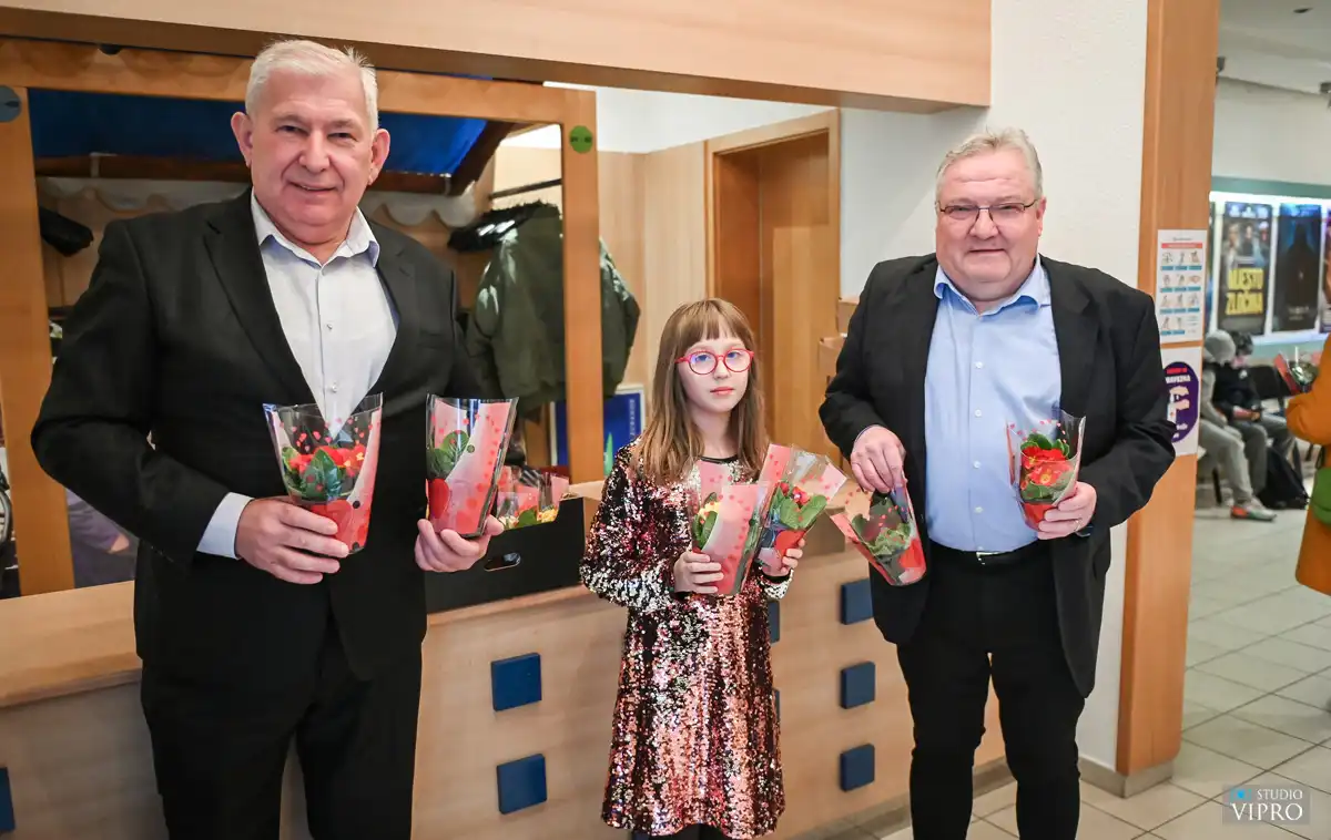 Prelog svojim ženama, koncert Dan žena (13) Prelog svojim ženama, koncert Dan žena (13)