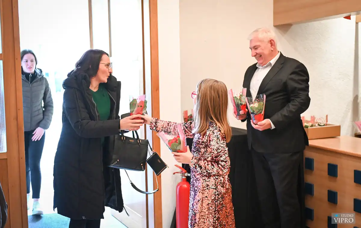 Prelog svojim ženama, koncert Dan žena (17) Prelog svojim ženama, koncert Dan žena (17)