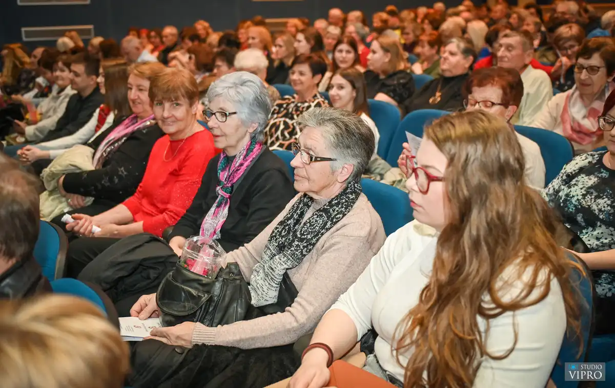 Prelog svojim ženama, koncert Dan žena (20) Prelog svojim ženama, koncert Dan žena (20)