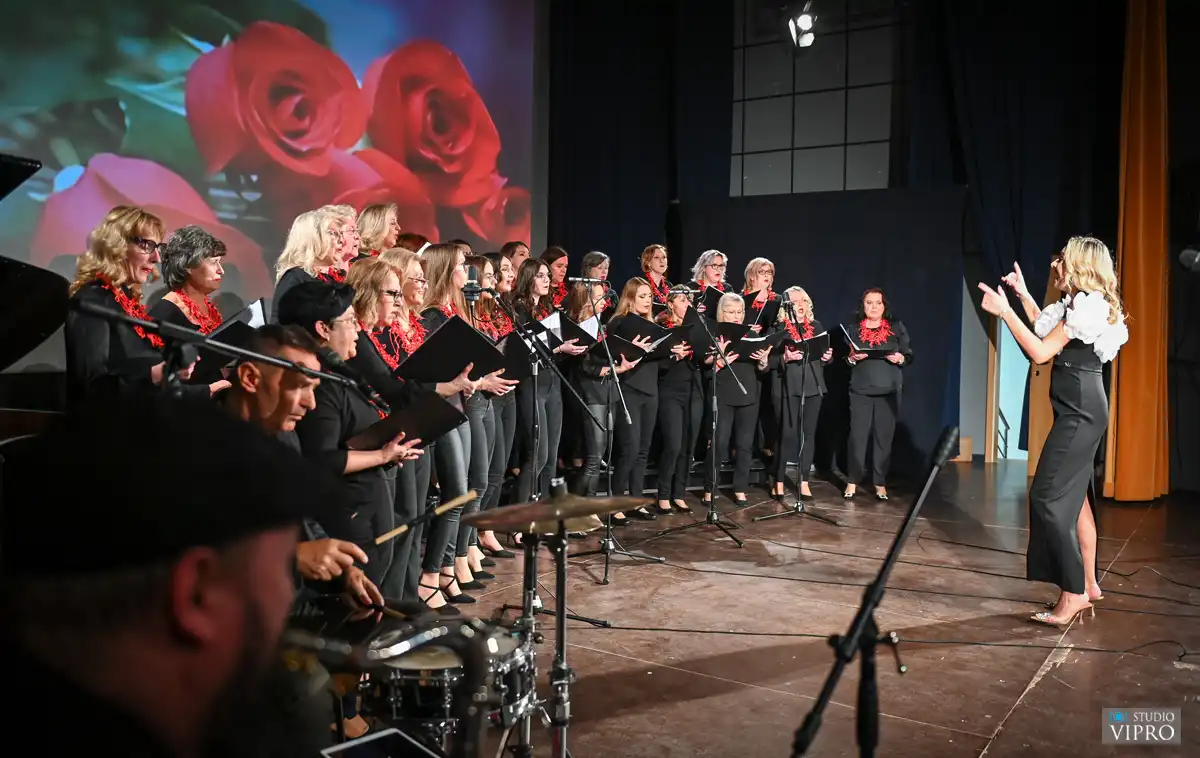 Prelog svojim ženama, koncert Dan žena (27) Prelog svojim ženama, koncert Dan žena (27)