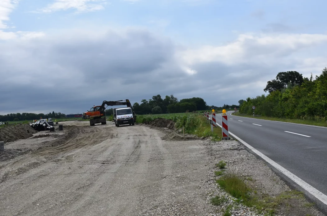 Prelog – zaobilaznica (12) Prelog – zaobilaznica (12)