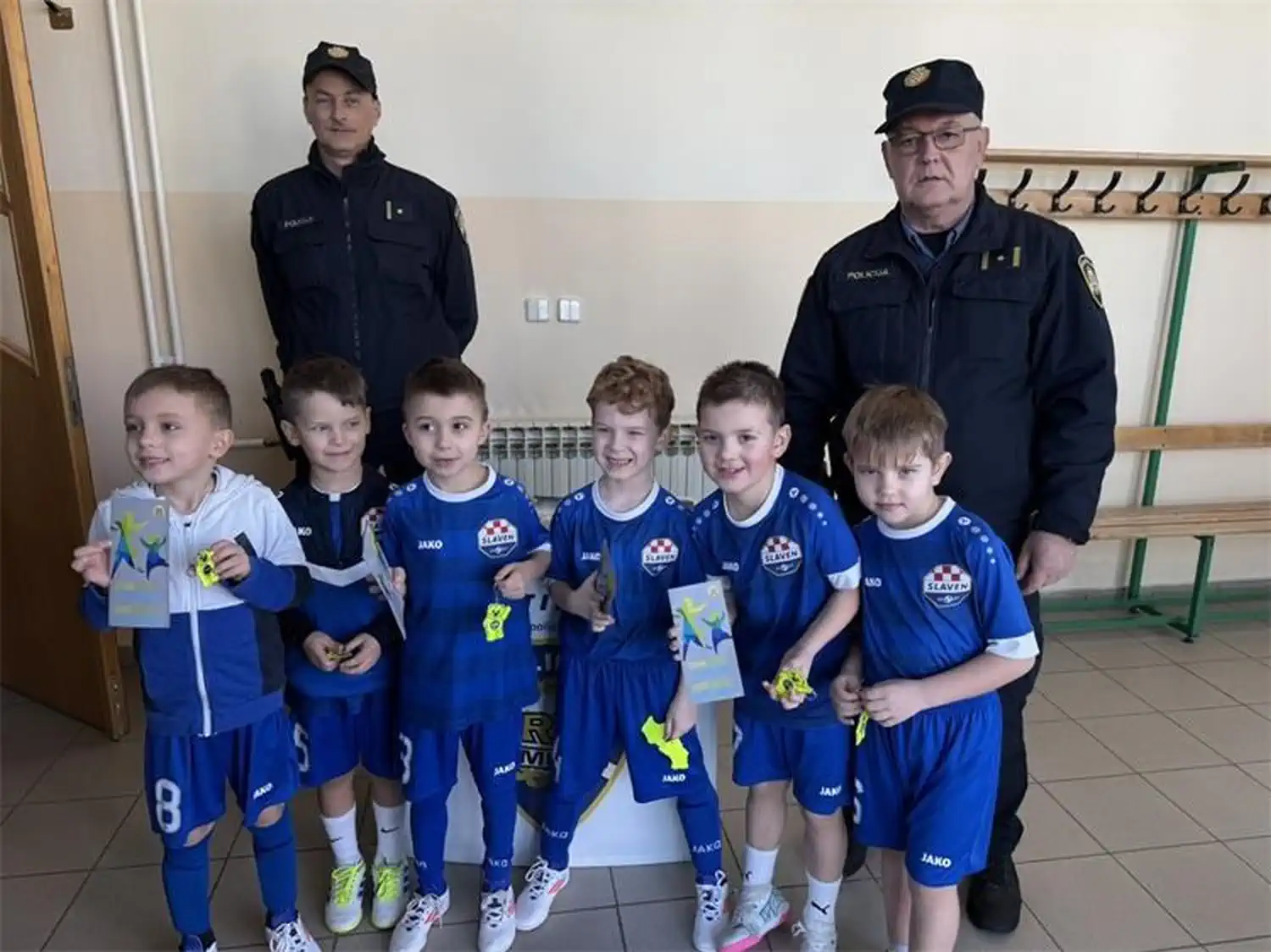 Preloška policija na festivalu nogometa Prelog 2025 (1) Preloška policija na festivalu nogometa Prelog 2025 (1)