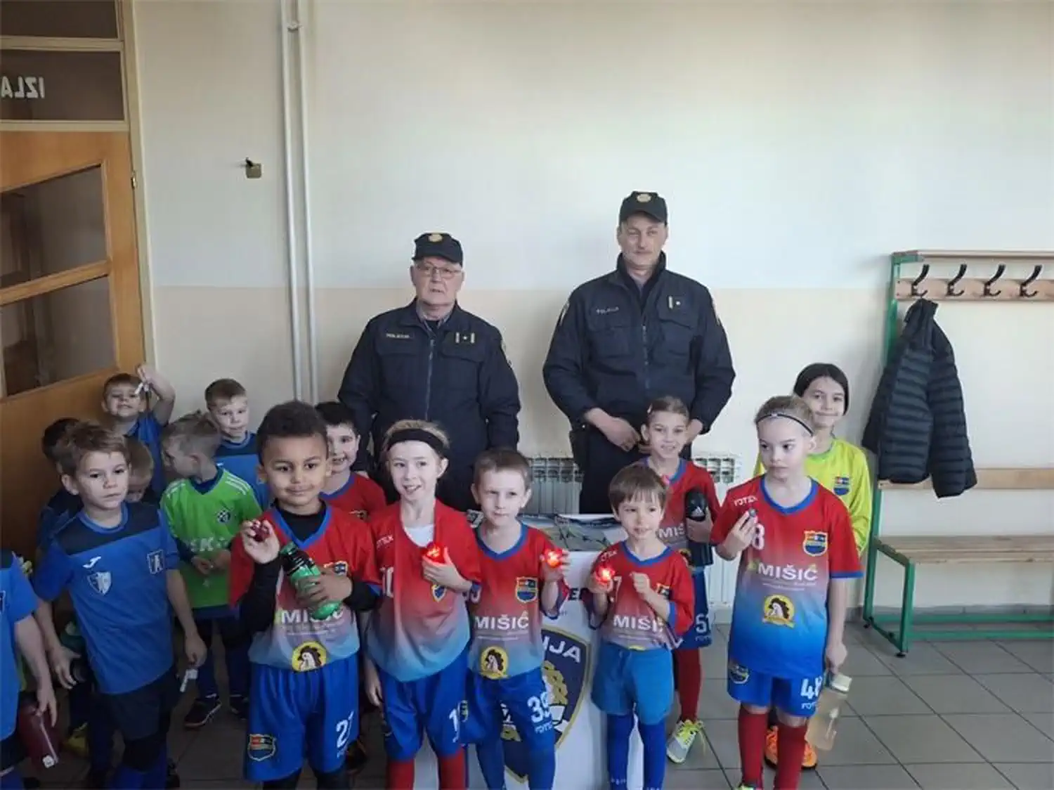 Preloška policija na festivalu nogometa Prelog 2025 (3) Preloška policija na festivalu nogometa Prelog 2025 (3)