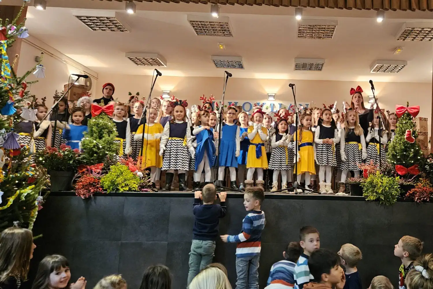 Premijerni ‘Advent u Mihovljanu’ okupio mještane i obitelj u zajedničkom duhu blagdana (6)
