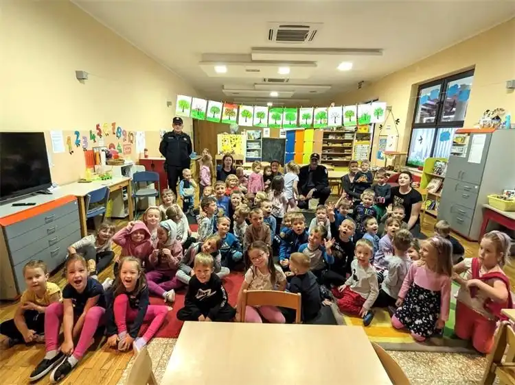 Preventivna akcija moj prijatelj policajac (13) Preventivna akcija moj prijatelj policajac (13)