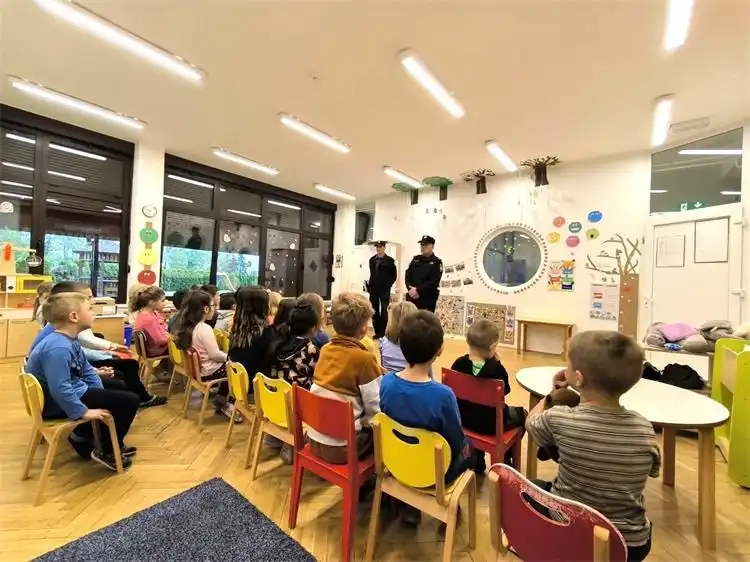 Preventivna akcija moj prijatelj policajac (16) Preventivna akcija moj prijatelj policajac (16)