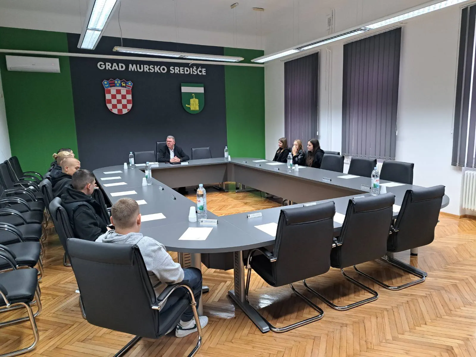 Prijem za učenike srednjih škola s područja Grada Mursko Središće (1) Prijem za učenike srednjih škola s područja Grada Mursko Središće (1)