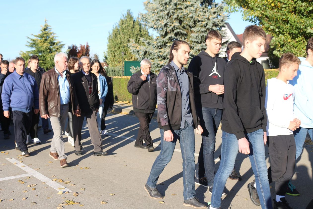 Procesija Svi Sveti Kotoriba groblje 5