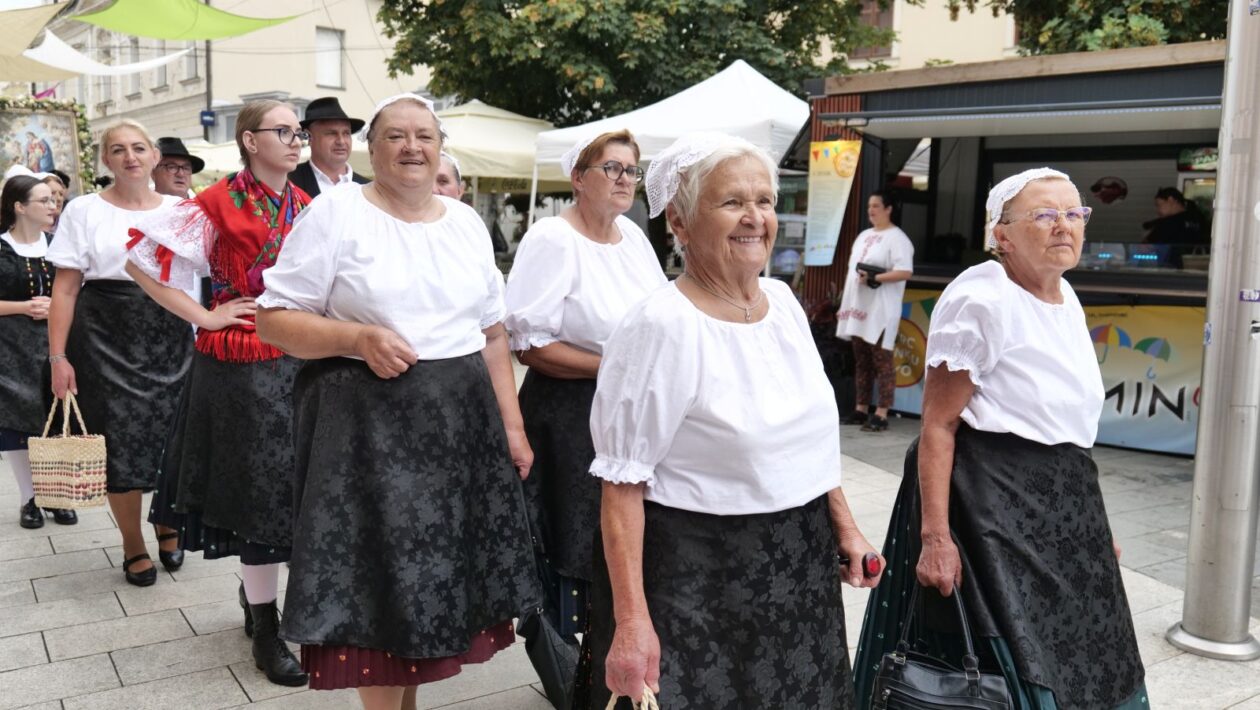 Procesija gospe od anđela 2025 porcijunkulovo (12)