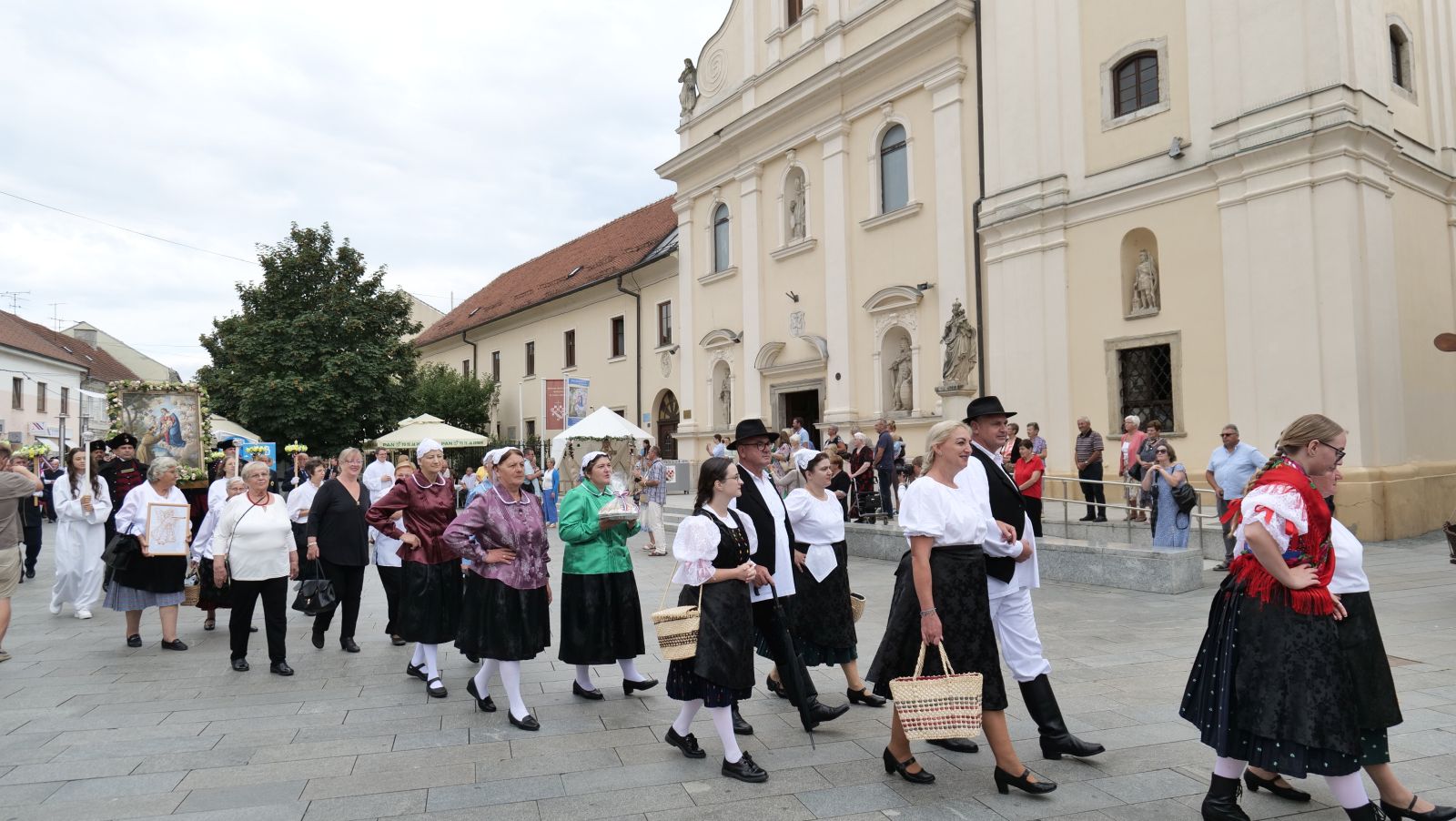Procesija gospe od anđela 2025 porcijunkulovo (17)