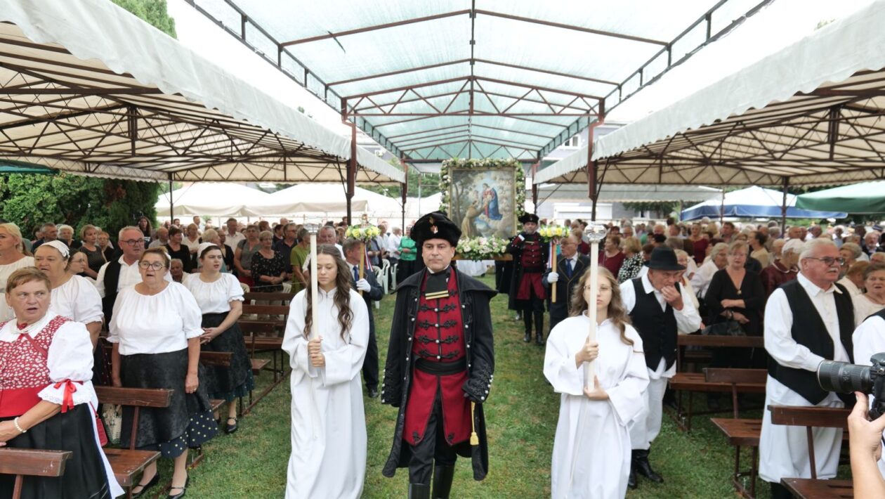 Procesija gospe od anđela 2025 porcijunkulovo (23)