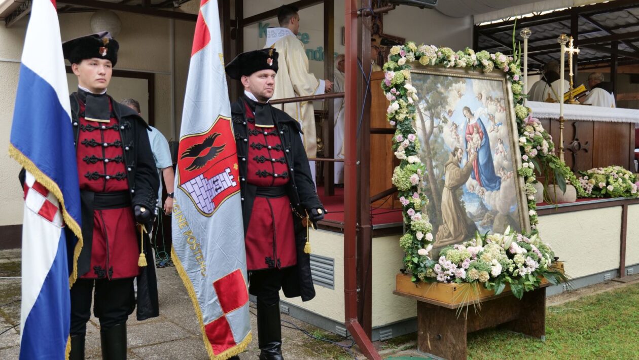 Procesija gospe od anđela 2025 porcijunkulovo (25)