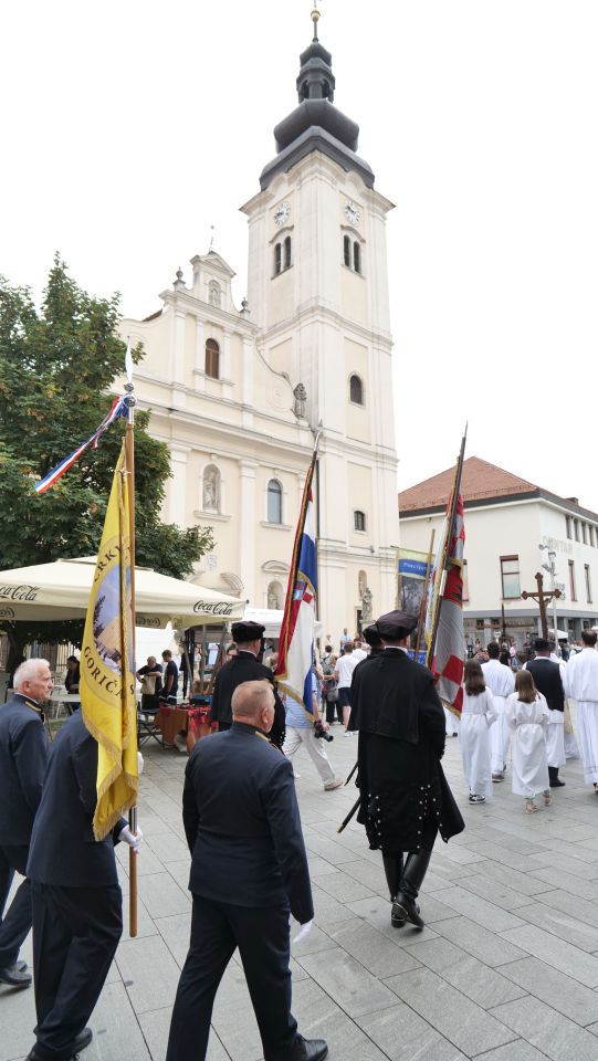 Procesija gospe od anđela 2025 porcijunkulovo (9)