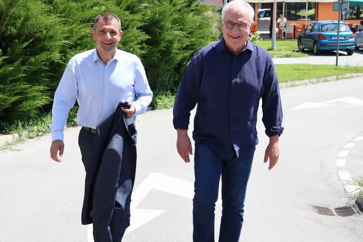 Profesor-Rajko-Ostojic-u-posjetu-zdravstvenim-ustanovama-Medimurja-1 Profesor-Rajko-Ostojic-u-posjetu-zdravstvenim-ustanovama-Medimurja-1