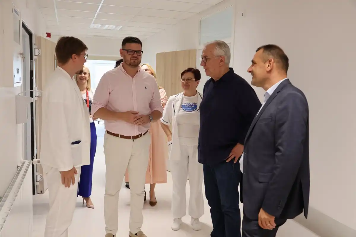 Profesor-Rajko-Ostojic-u-posjetu-zdravstvenim-ustanovama-Medimurja-21 Profesor-Rajko-Ostojic-u-posjetu-zdravstvenim-ustanovama-Medimurja-21