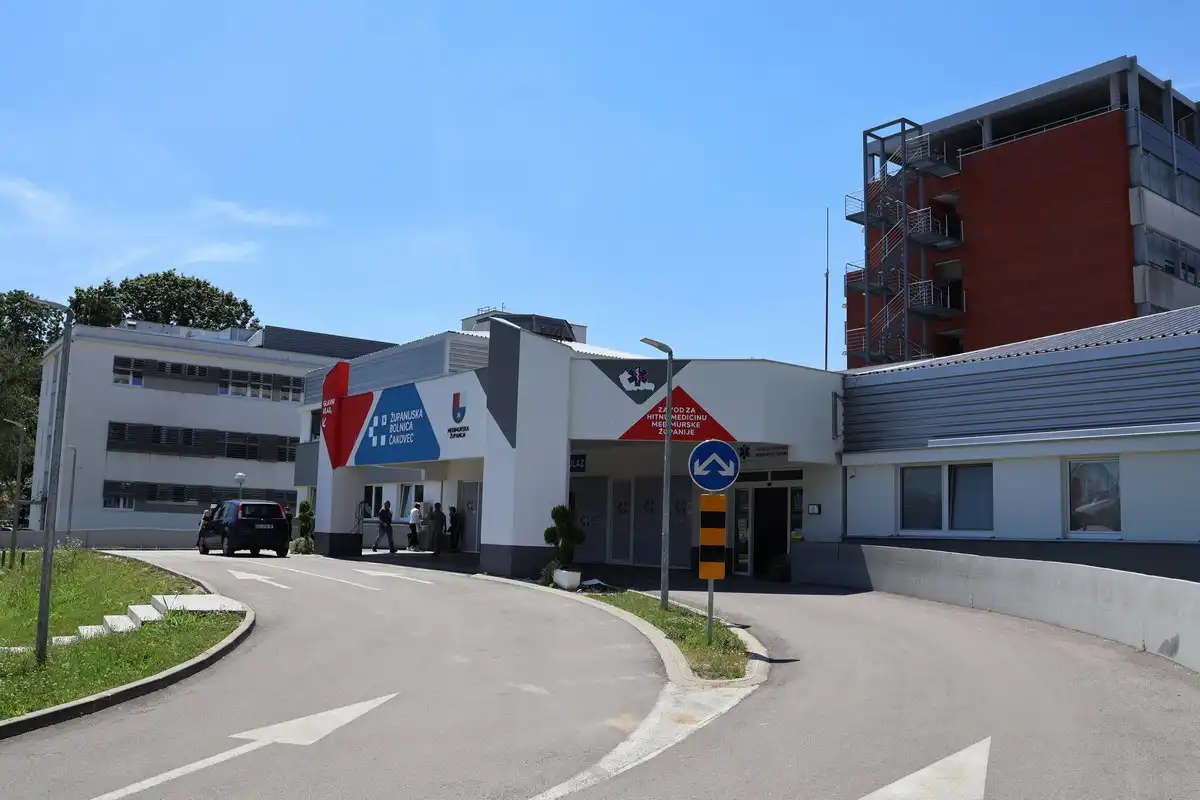 Profesor-Rajko-Ostojic-u-posjetu-zdravstvenim-ustanovama-Medimurja-3 Profesor-Rajko-Ostojic-u-posjetu-zdravstvenim-ustanovama-Medimurja-3