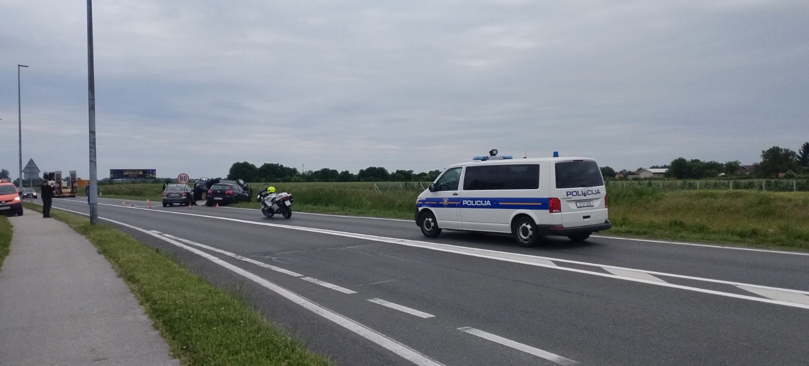 Prometna na zaobilaznici, tri automobila (6) Prometna na zaobilaznici, tri automobila (6)