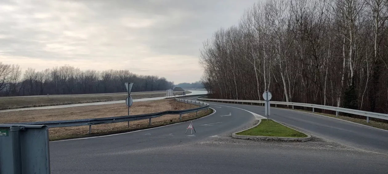 Prometna nesreća Otok (4)