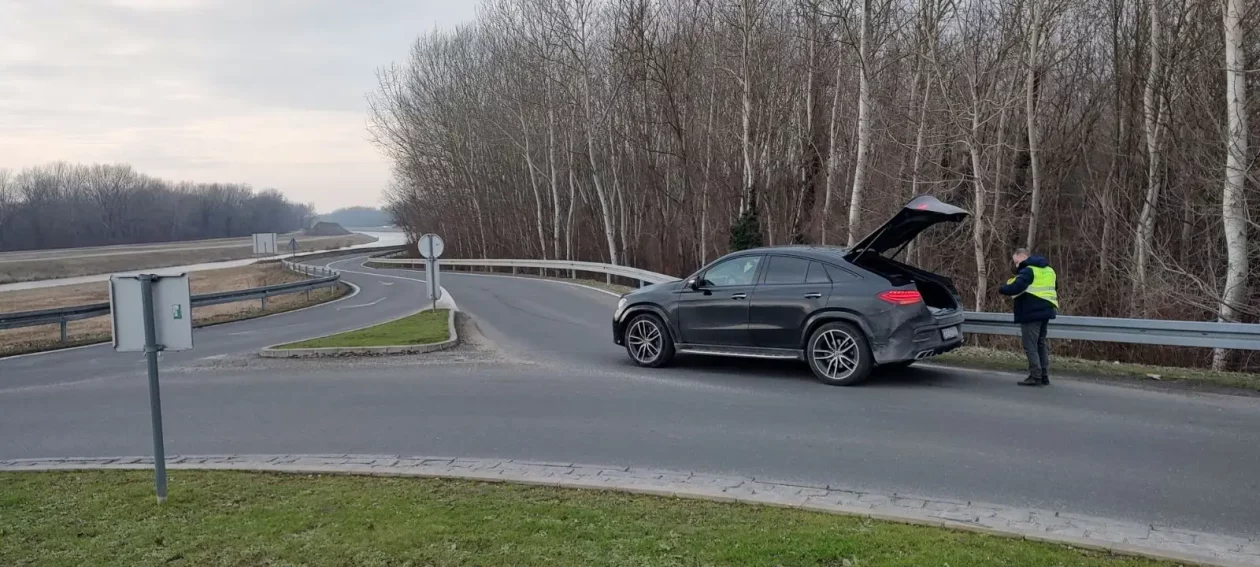 Prometna nesreća Otok (5)