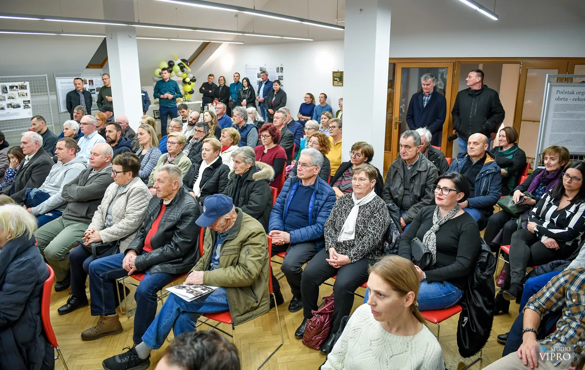 Promocija knjige Petra Horvata (10)