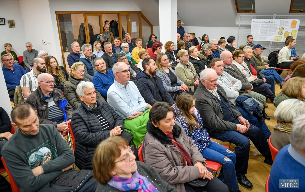 Promocija knjige Petra Horvata (5)