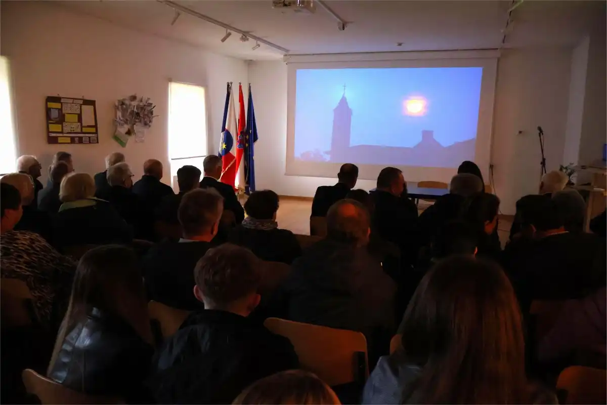 Promocija-knjige-Tko-je-tko-u-obitelji-Zrinski-2 Promocija-knjige-Tko-je-tko-u-obitelji-Zrinski-2