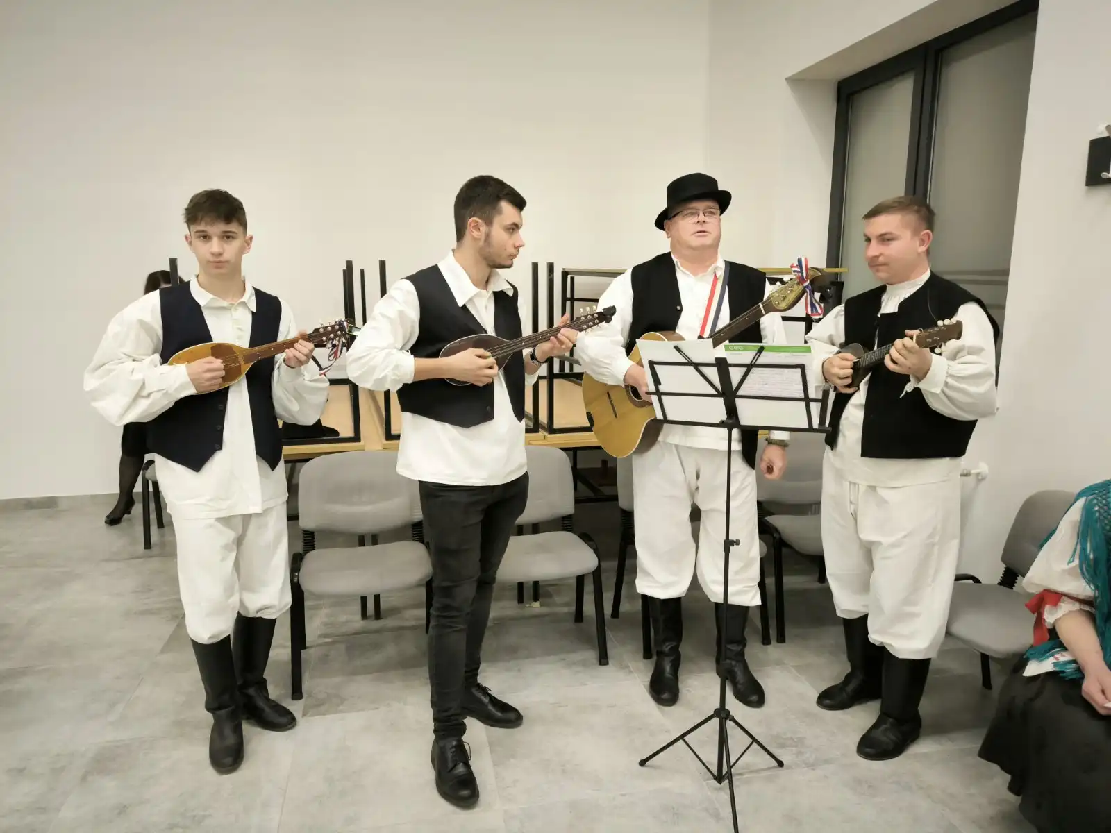 Promocije knjige Marijana-Biškupa Vidre (6)