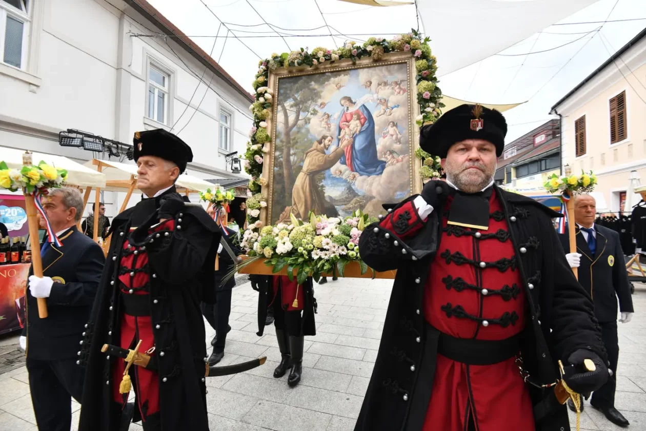 Prošecija, crkva, misa, Porcijunkulovo, Izvor Grad Čakovec, Ljerka Cividini Prošecija, crkva, misa, Porcijunkulovo, Izvor Grad Čakovec, Ljerka Cividini