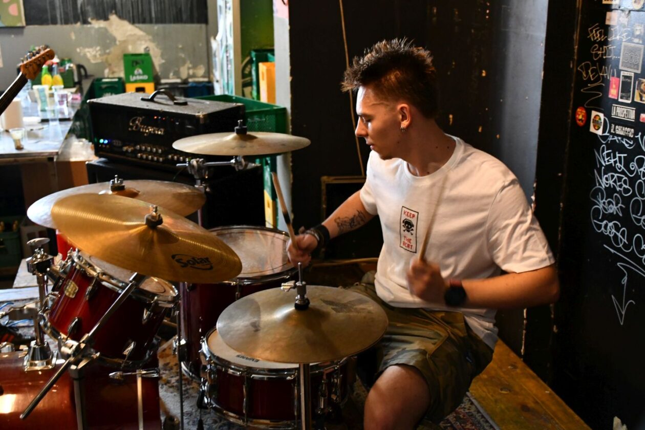 Prostor, HC band 2025 (12)