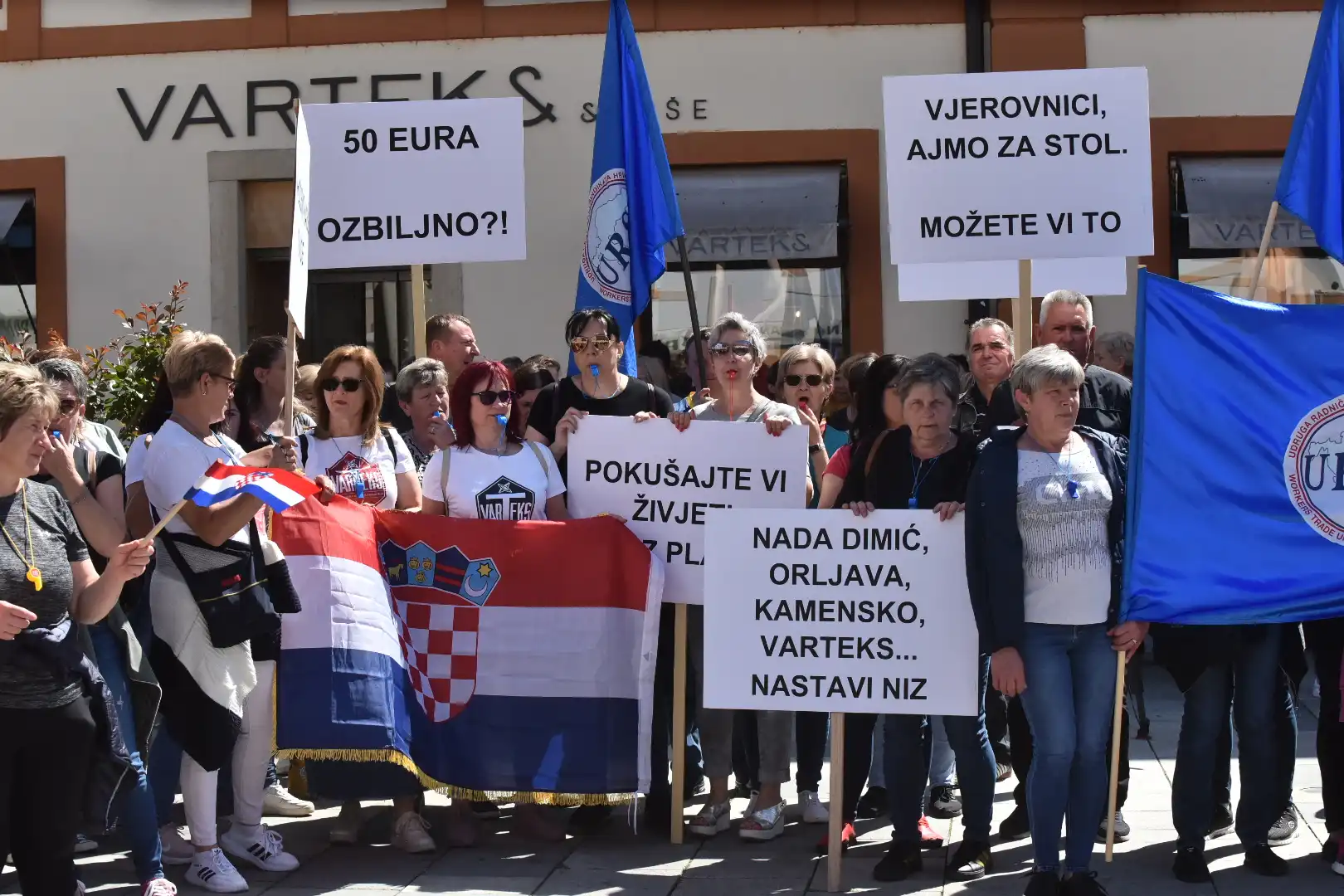 Prosvjed radnika Varteksa 10. 5 na Korzu u Varaždinu (20) Prosvjed radnika Varteksa 10. 5 na Korzu u Varaždinu (20)