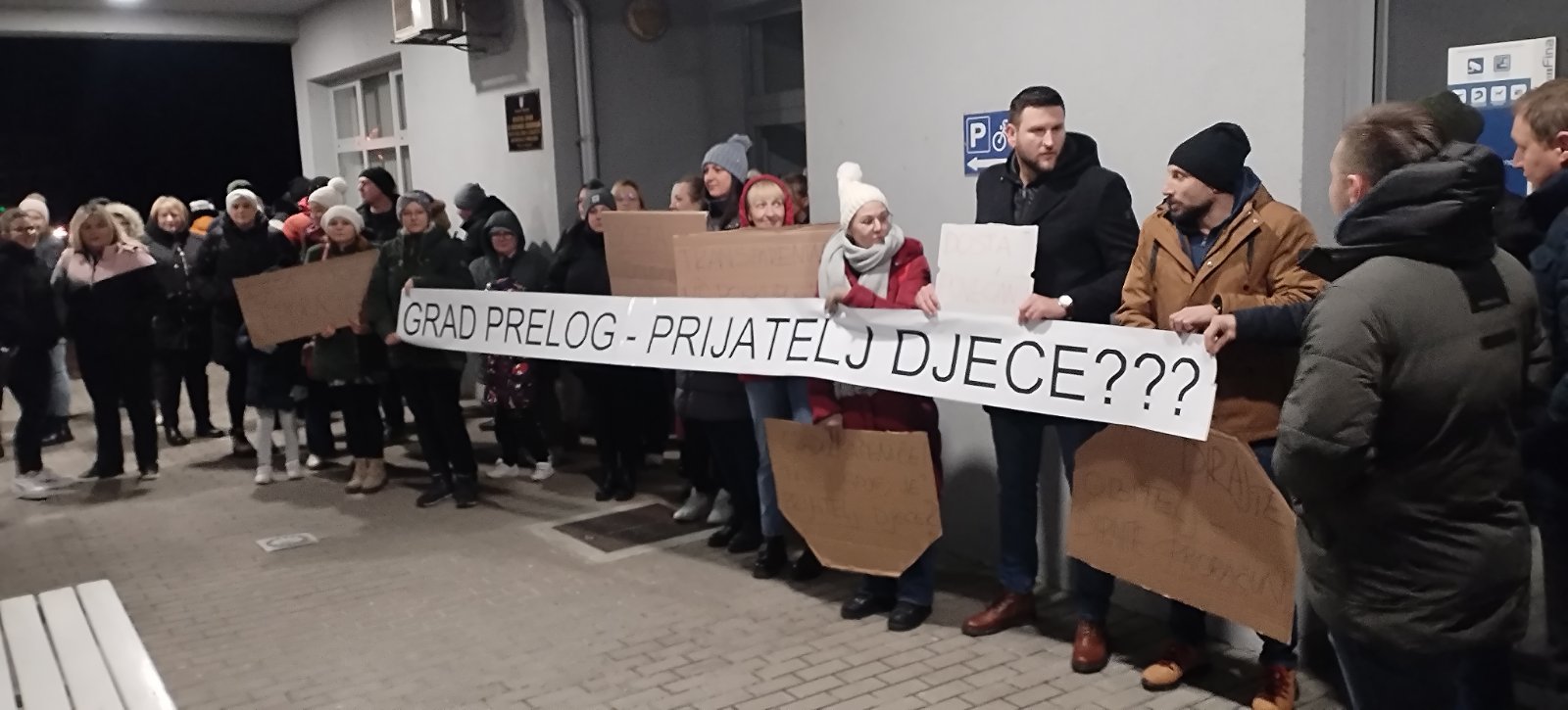 Prosvjed roditelji Prelog (2)