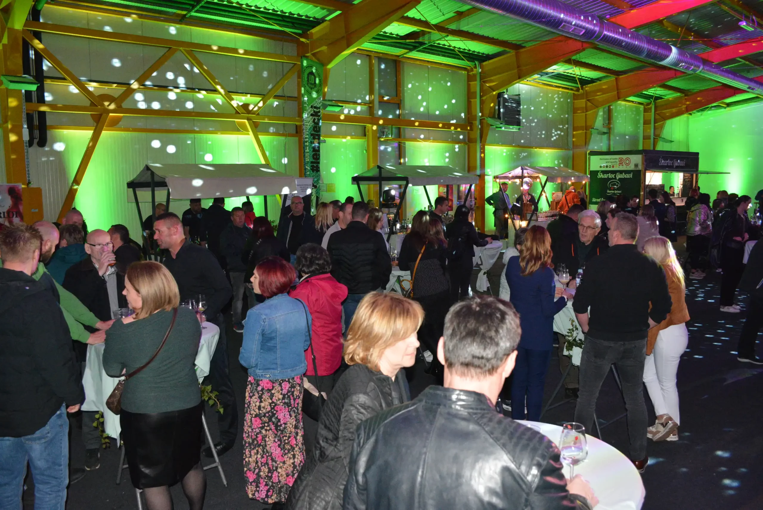 Prvi Gin fest u Nedelišću (12) Prvi Gin fest u Nedelišću (12)