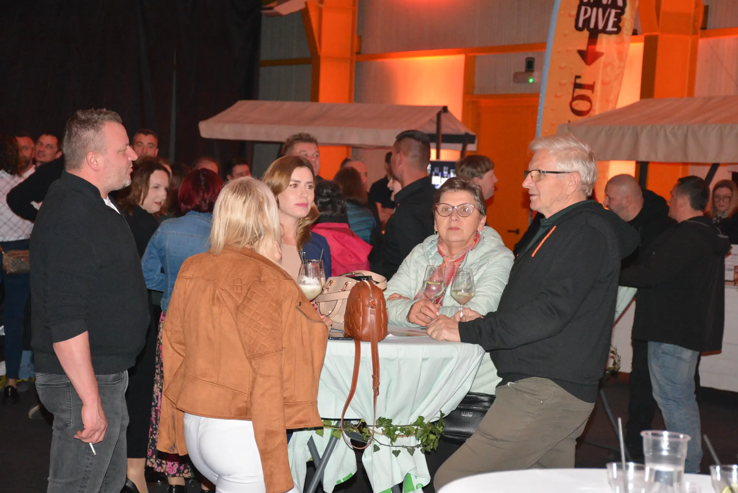 Prvi Gin fest u Nedelišću (34) Prvi Gin fest u Nedelišću (34)