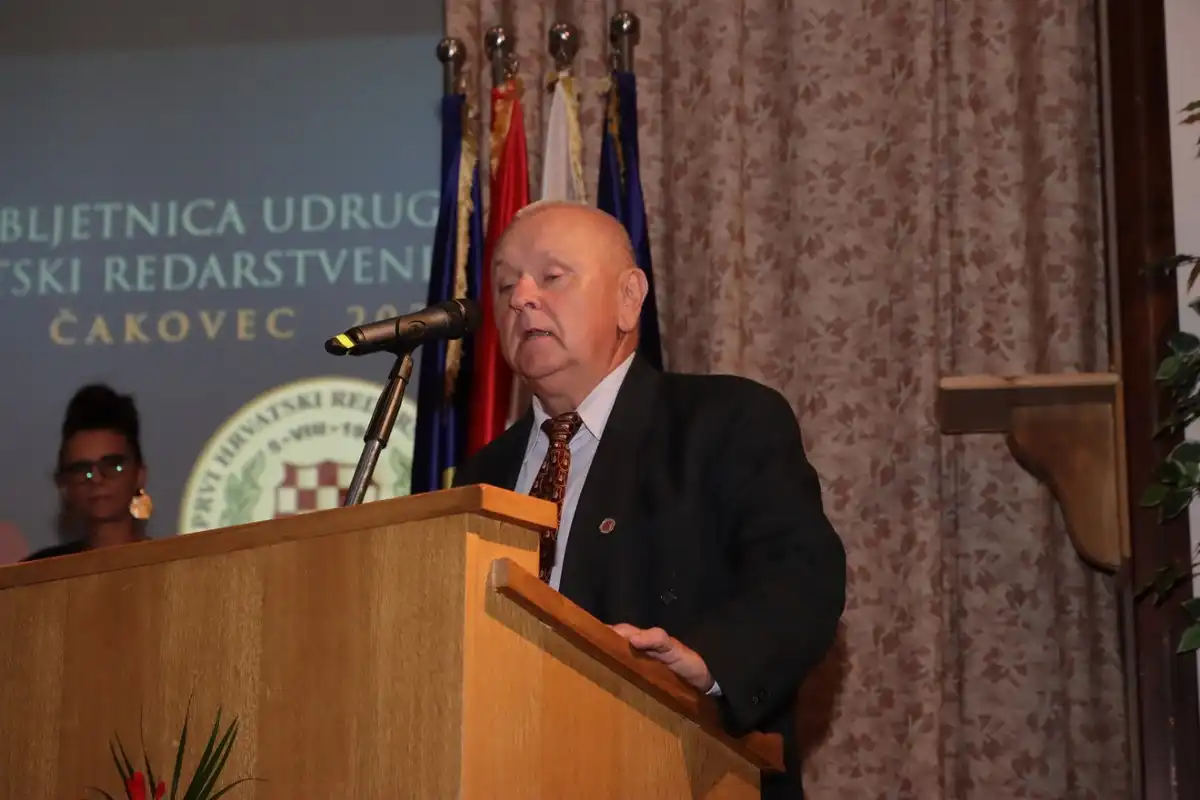 Prvi-hrvatski-redarstvenik-18