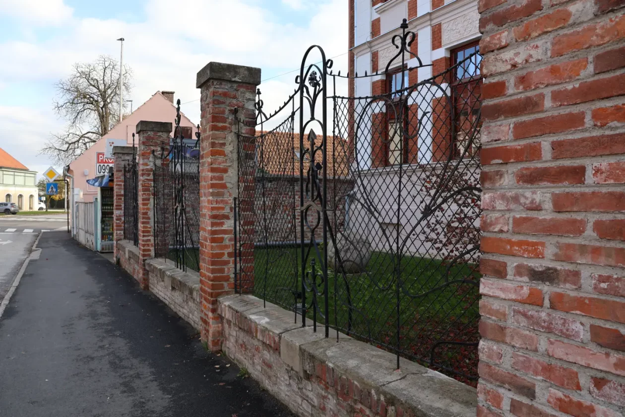 Pučko otvoreno učilište, Čakovec, konferencija, energetska obnova (50) Pučko otvoreno učilište, Čakovec, konferencija, energetska obnova (50)