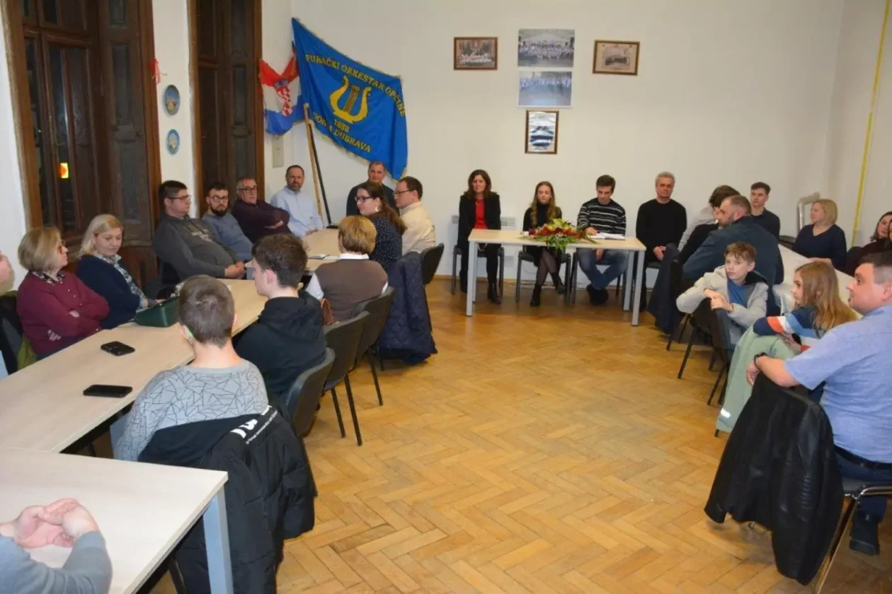 Puhački orkestar Donja Dubrava (2)