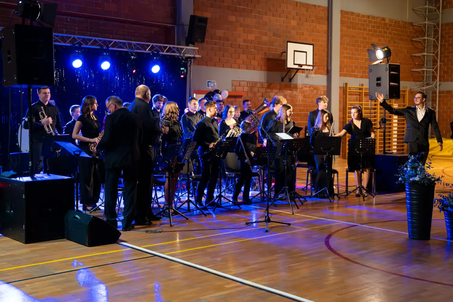 Puhački orkestar Nedelišće 14. proslava rođendan (15) Puhački orkestar Nedelišće 14. proslava rođendan (15)
