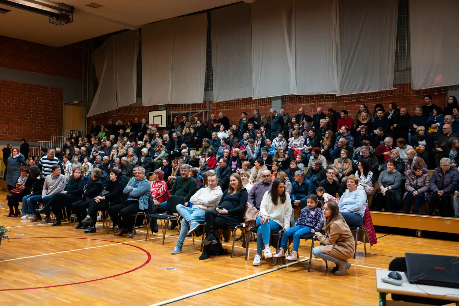 Puhački orkestar Nedelišće 14. proslava rođendan (9) Puhački orkestar Nedelišće 14. proslava rođendan (9)