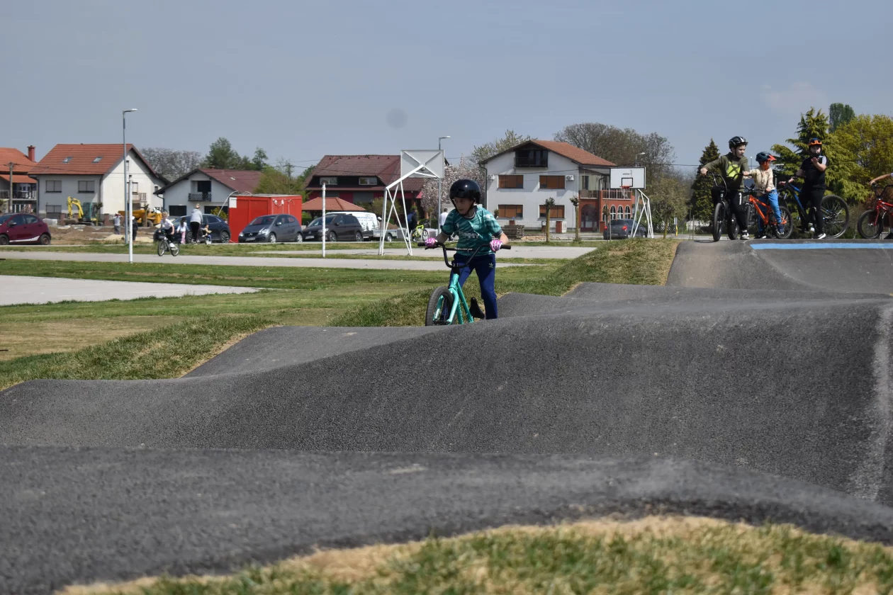 Pump track strahoninec (33)